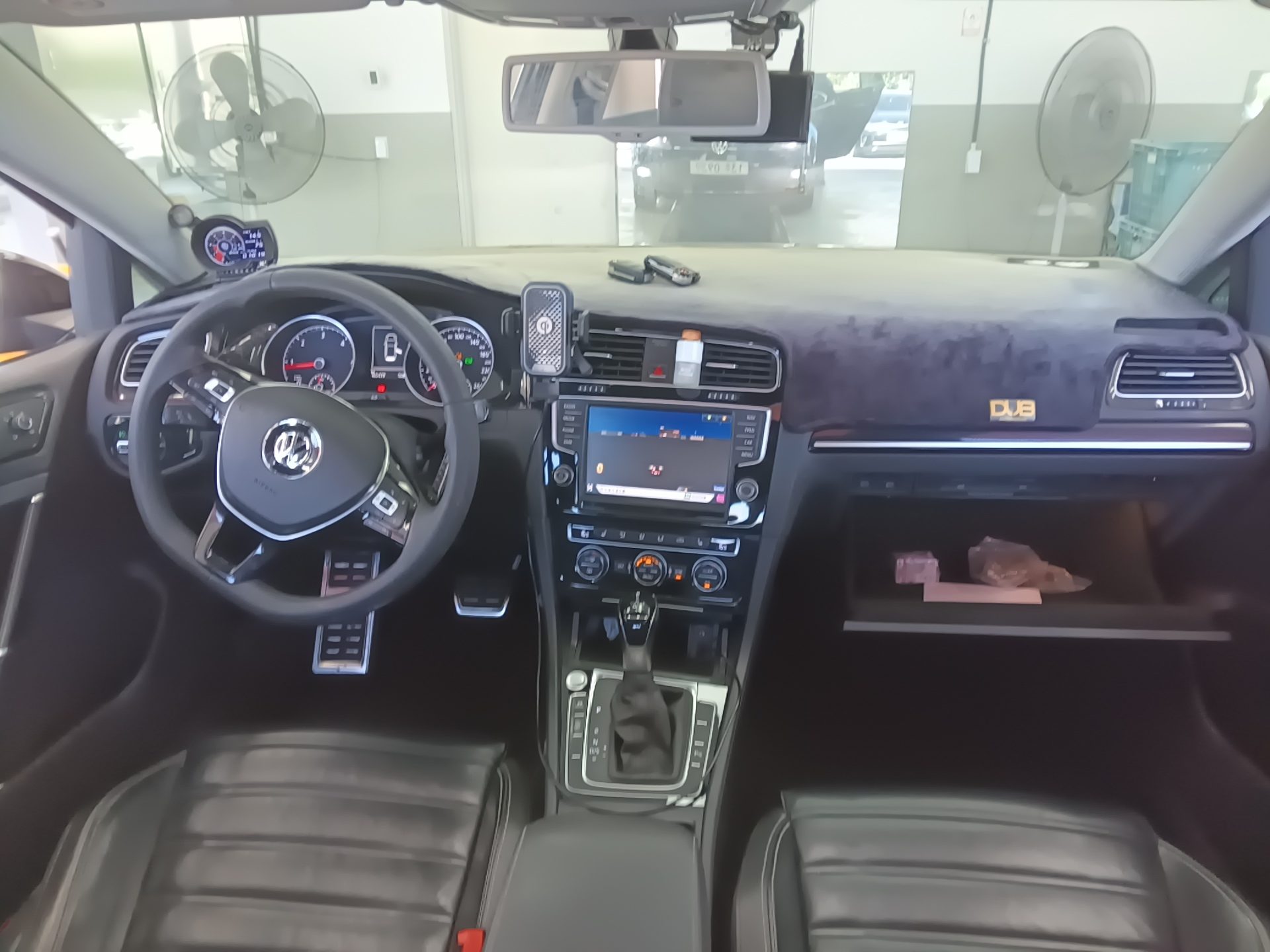 فولكس فاجن جولف (7Th Gen) 2.0 TDI بريميوم 2016 بريميوم