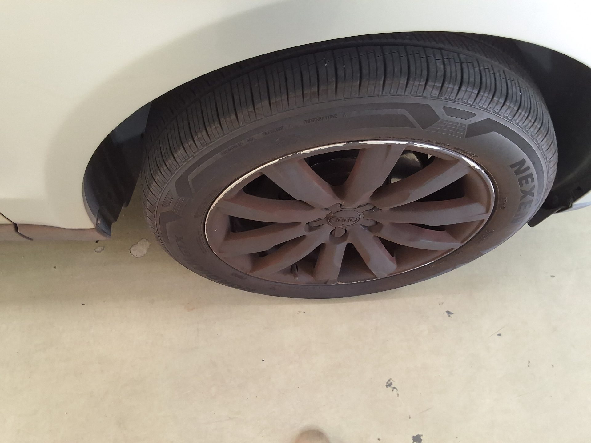 أودي كيو 5 2.0 TDI كواترو Dynamic 2011