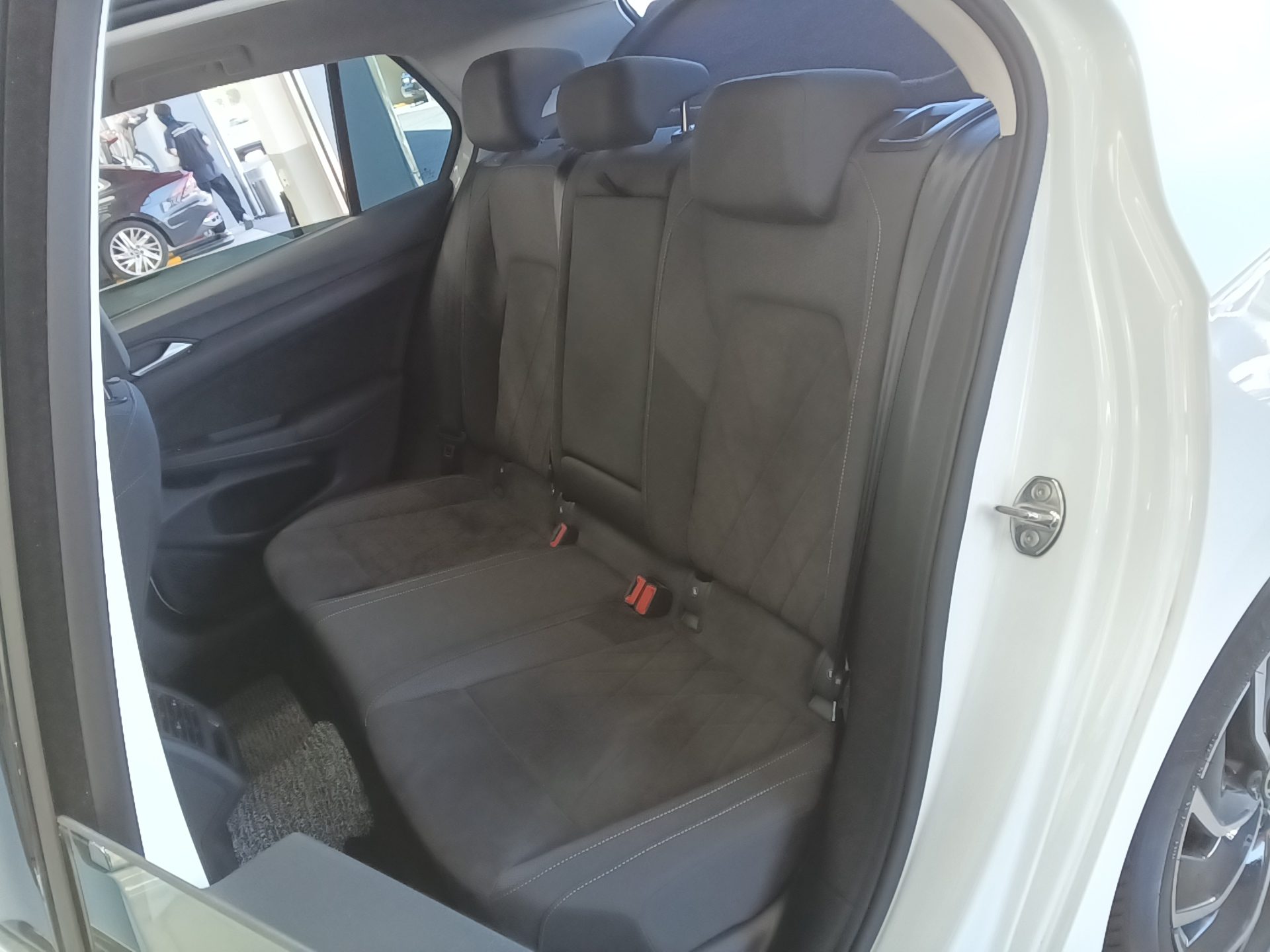 فولكس فاجن جولف (8Th Gen) 2.0 TDI بريستيج 2023 PRESTIGE