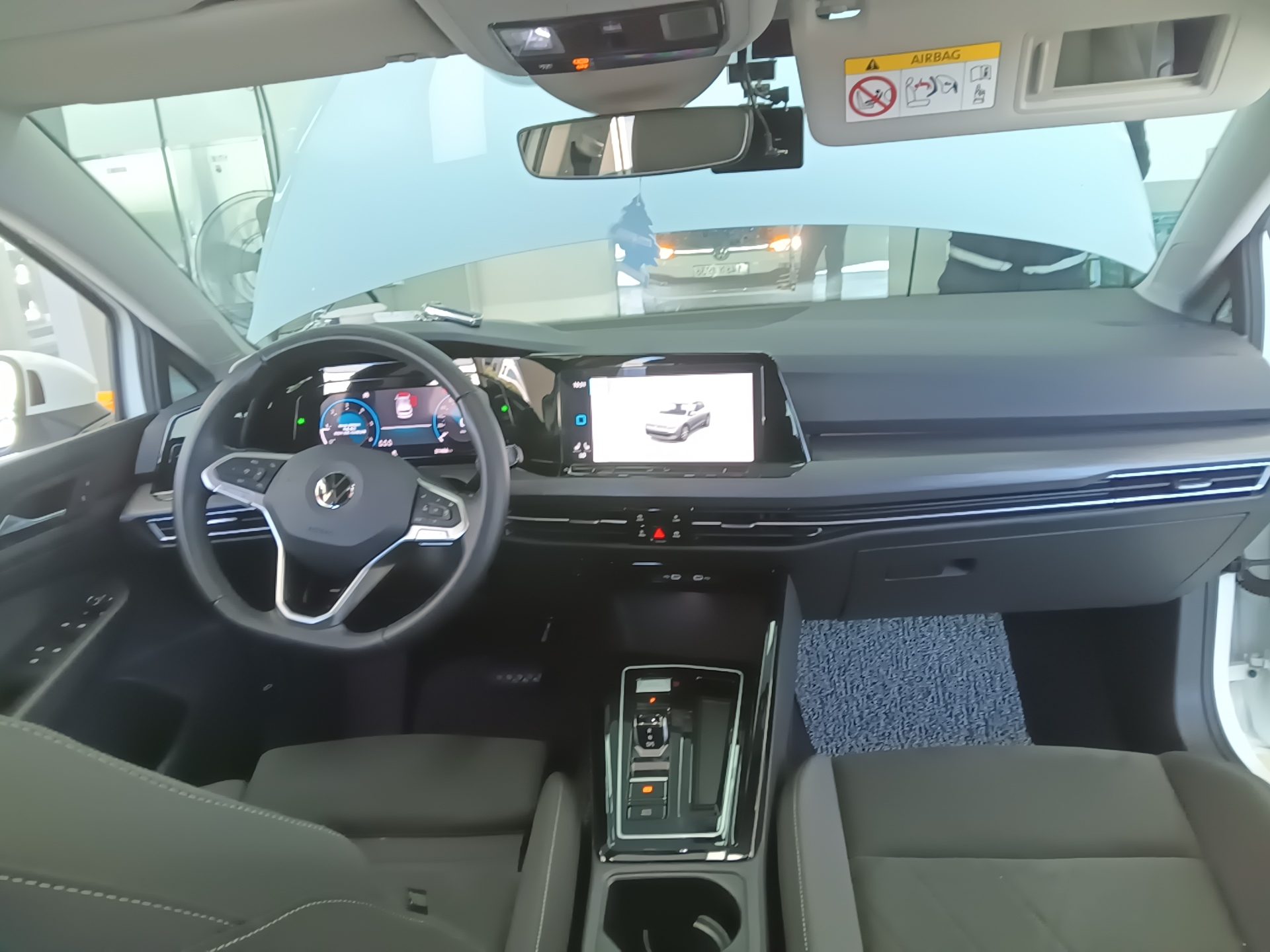 فولكس فاجن جولف (8Th Gen) 2.0 TDI بريستيج 2023 PRESTIGE