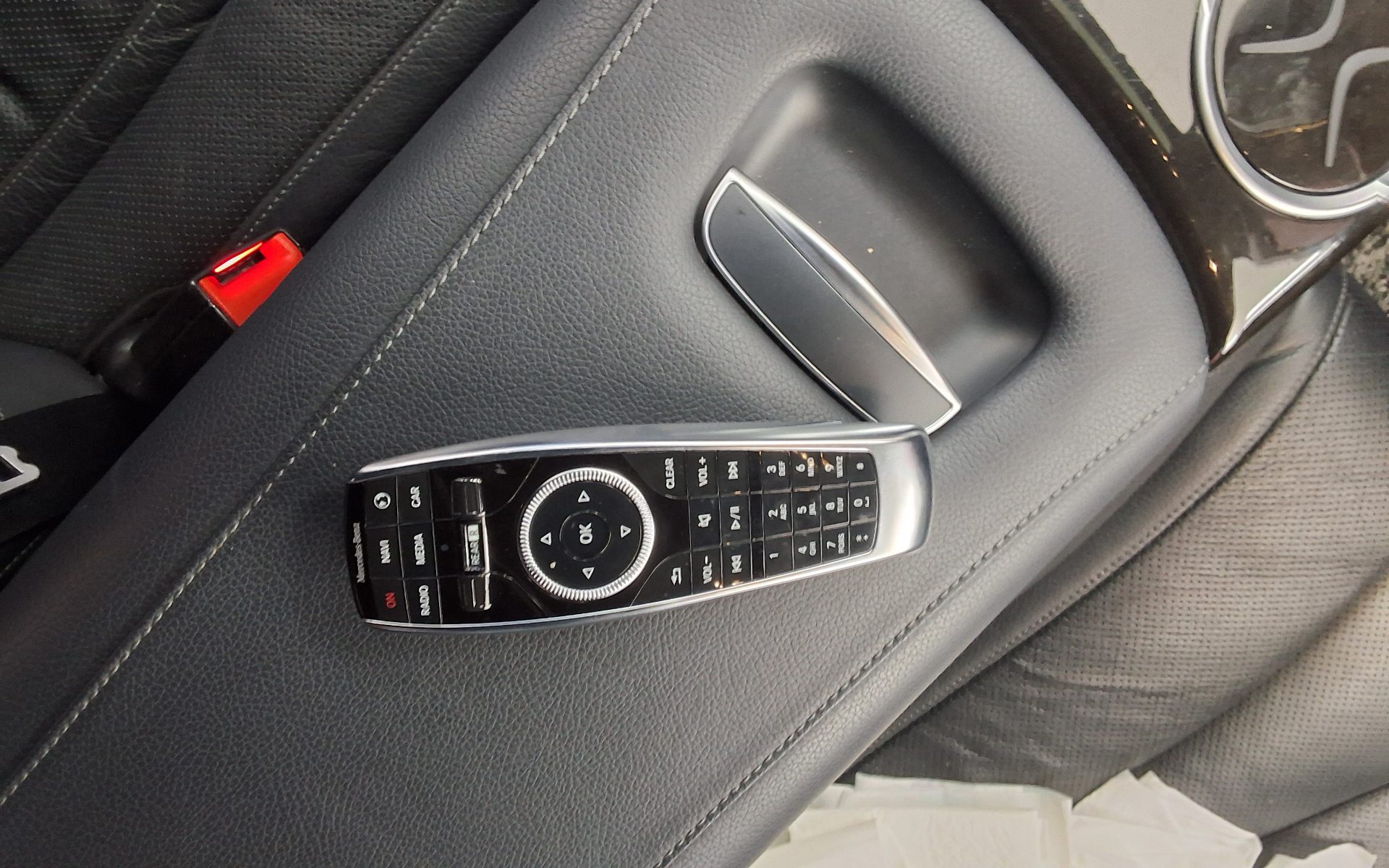 مرسيدس بنز S Class (6Th Gen) S350L Bluetec 2015 S350L