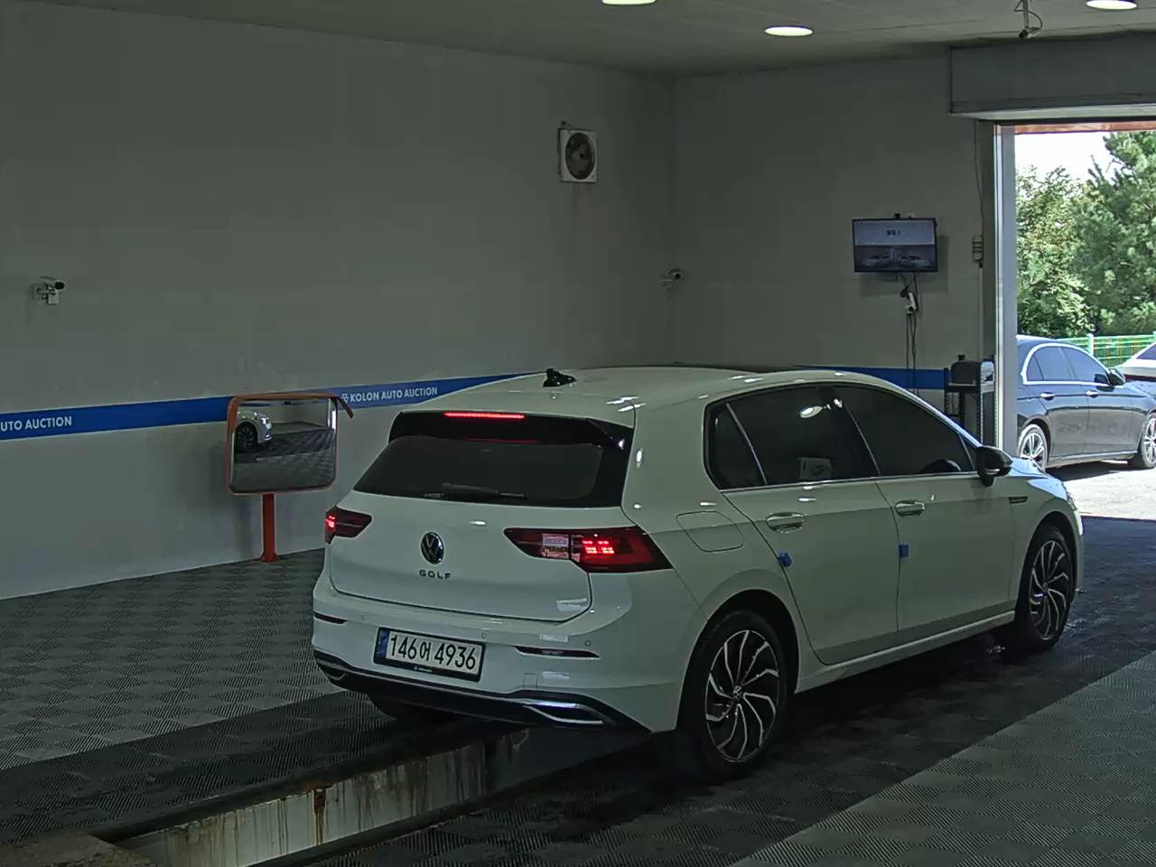 فولكس فاجن جولف (8Th Gen) 2.0 TDI بريستيج 2023 PRESTIGE
