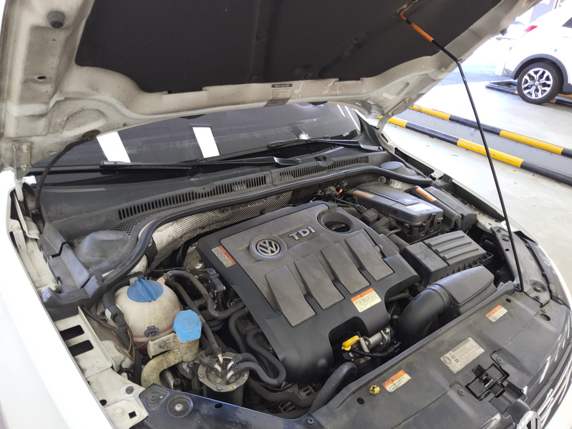 فولكس فاجن جيتا (6Th Gen) 1.6 TDI Bluemotion 2014