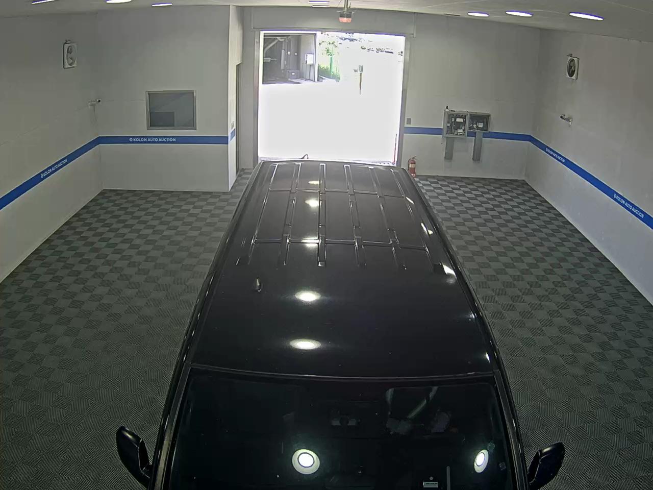 هيونداي جراند ستاركس 5 Seater ديزل فان Cvx ديلوكس 2014 VAN