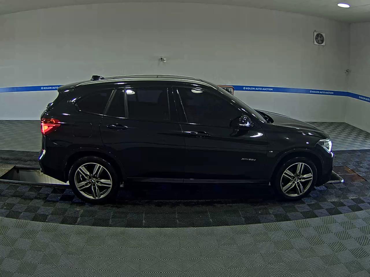 بي إم دبليو X1 (2Nd Gen) 20D إكس درايف M Sport Pack 2017 SPORT