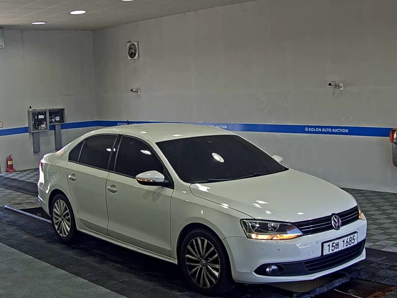 فولكس فاجن جيتا (6Th Gen) 1.6 TDI Bluemotion 2014