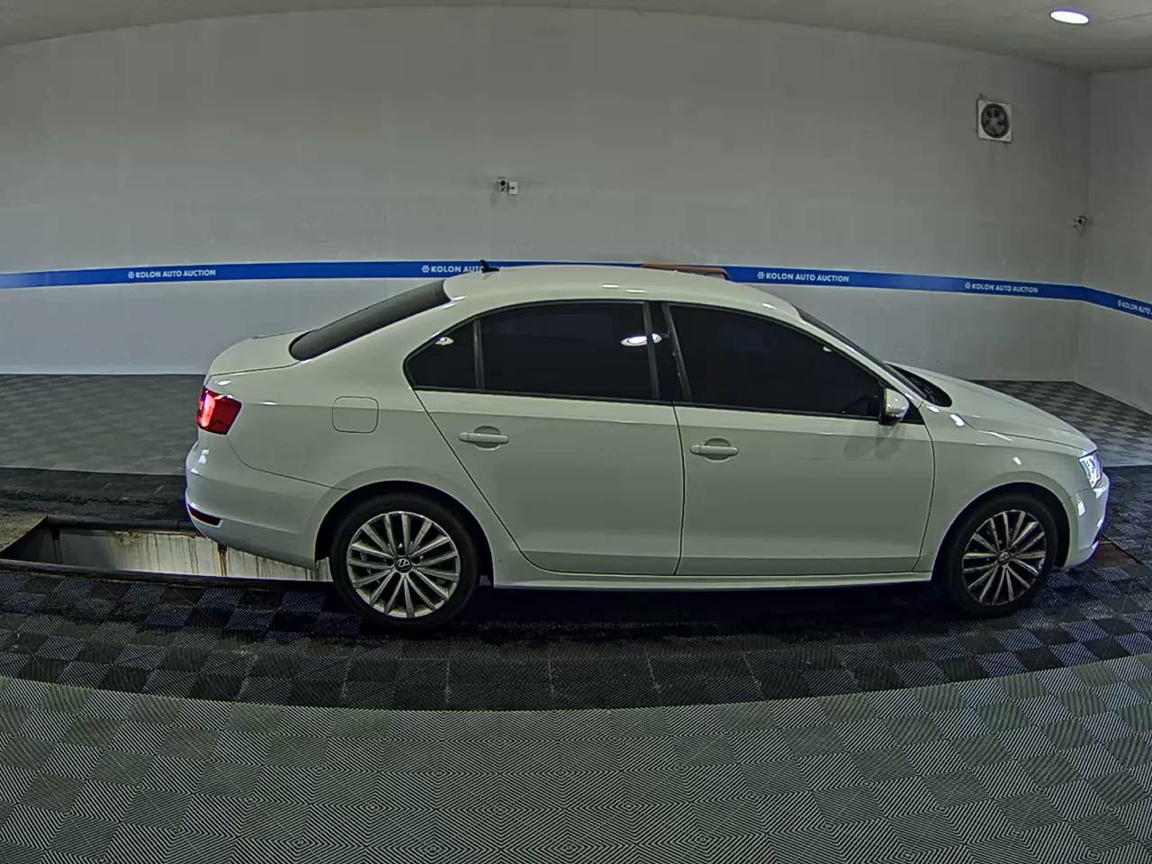 فولكس فاجن جيتا (6Th Gen) 1.6 TDI Bluemotion 2014