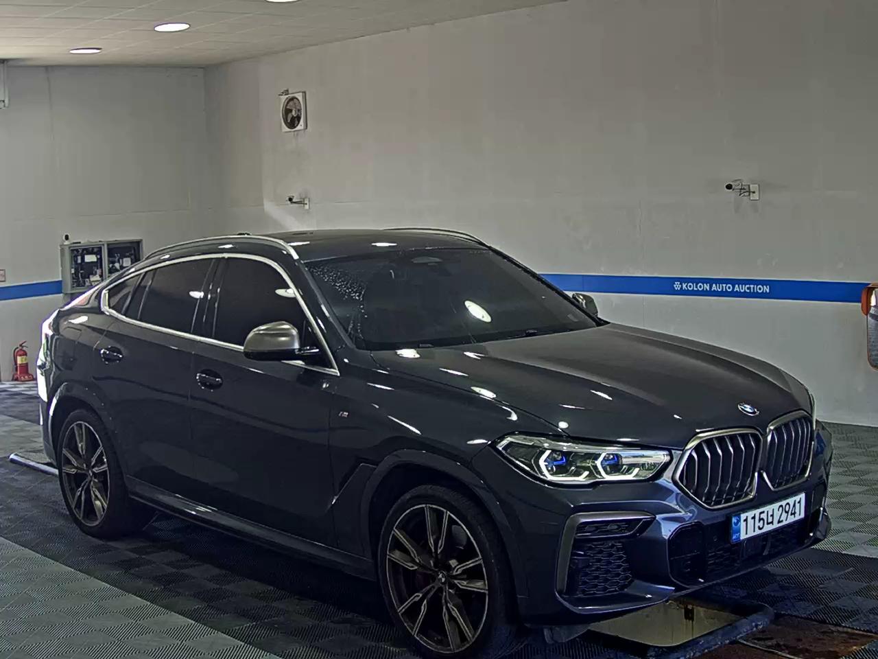 بي إم دبليو X6 (3Rd Gen) M50I 2022 M50i