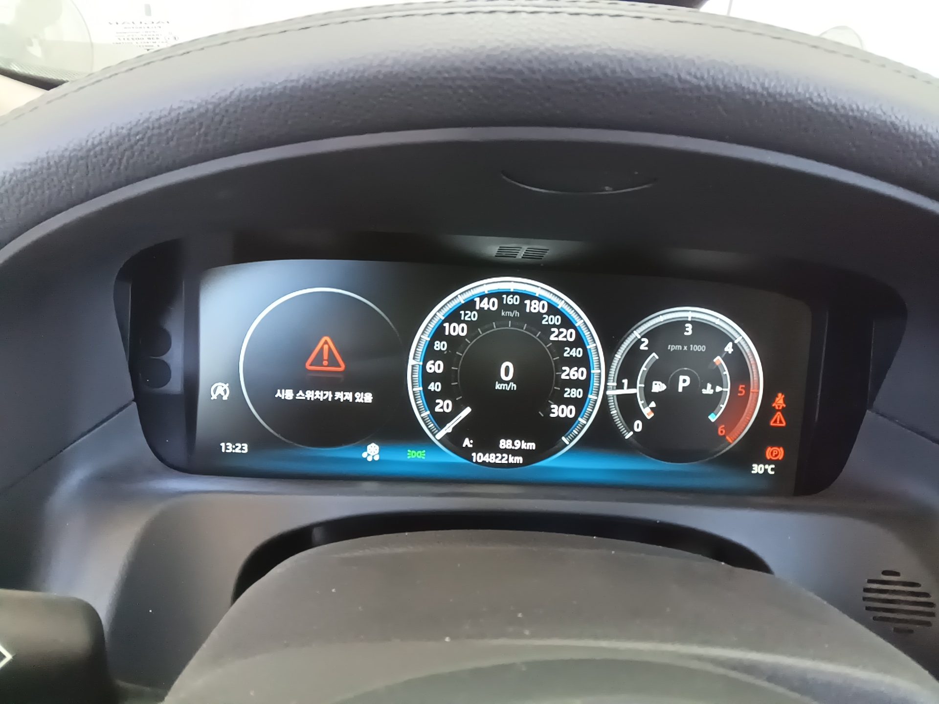 جاكوار Xf (2Nd Gen) 2.0 20D دفع كلي بريستيج 2018 دفع رباعي PRESTIGE