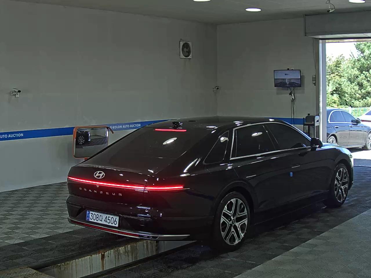 هيونداي جرانديور 2023 إكسكلوسيف