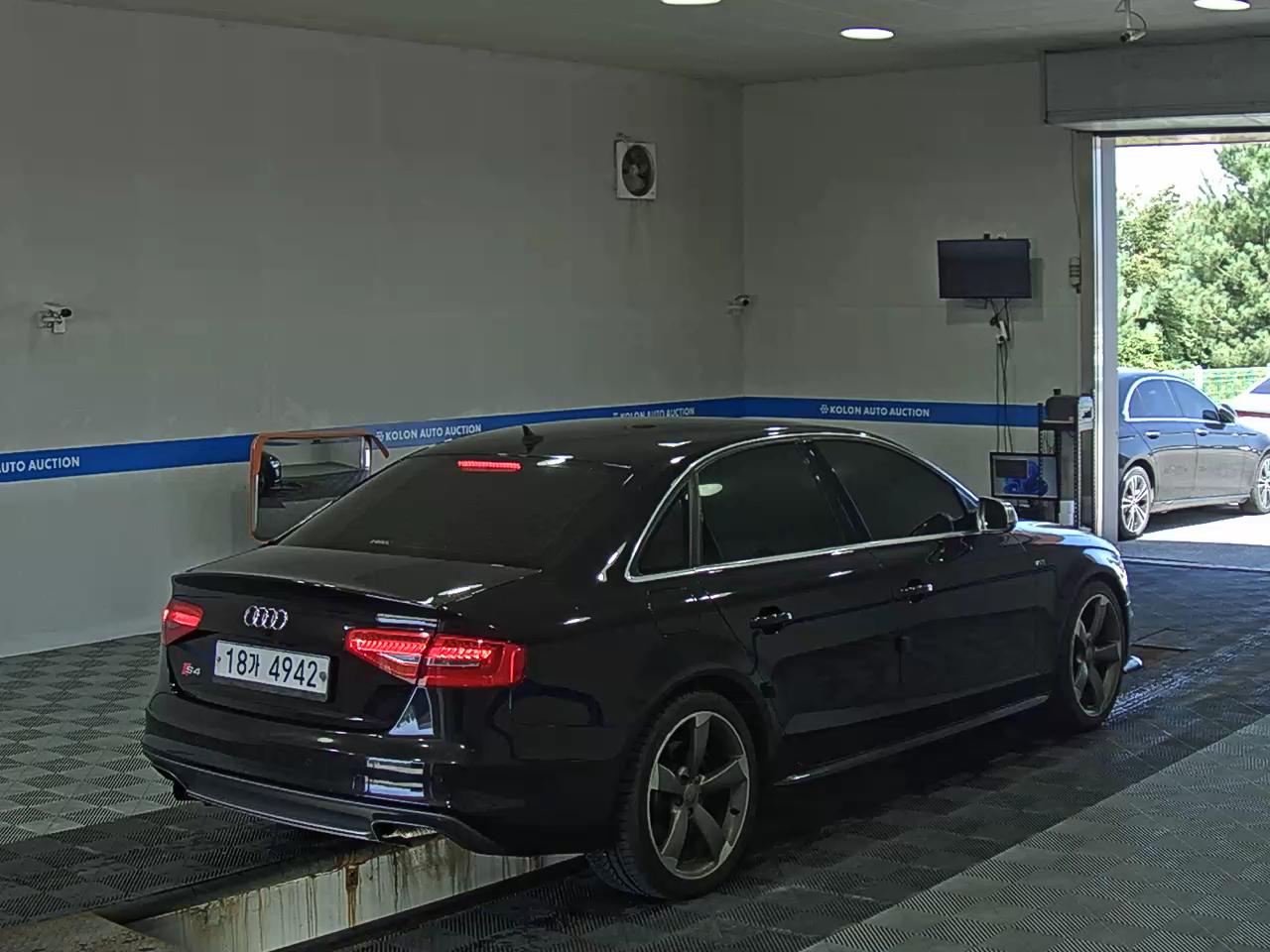 أودي S4 (5Th Gen) 3.0 Tfsi كواترو 2015