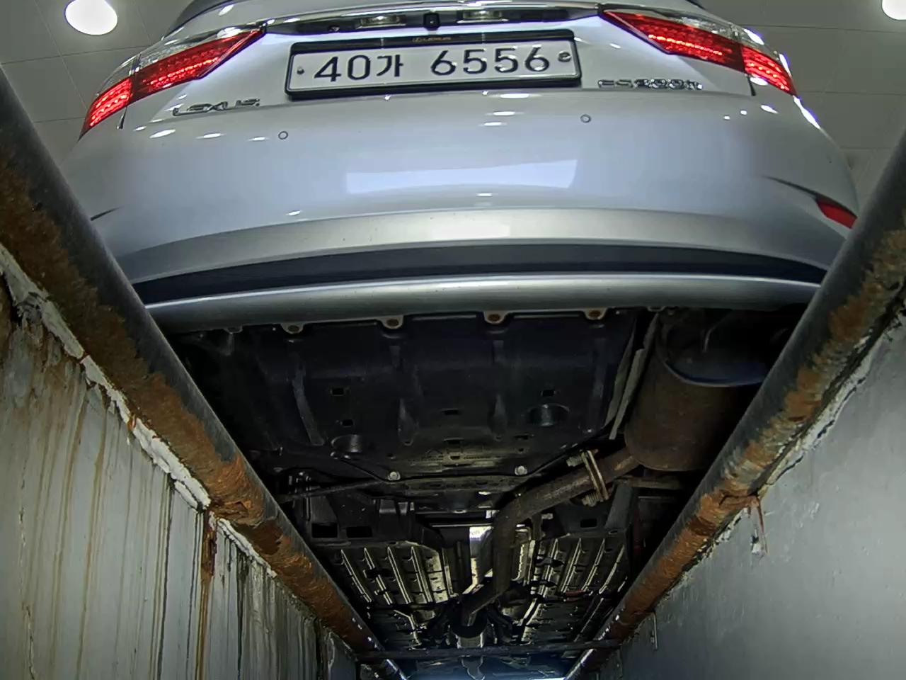 لكزس إي إس (6Th Gen) 300H 2014 300h