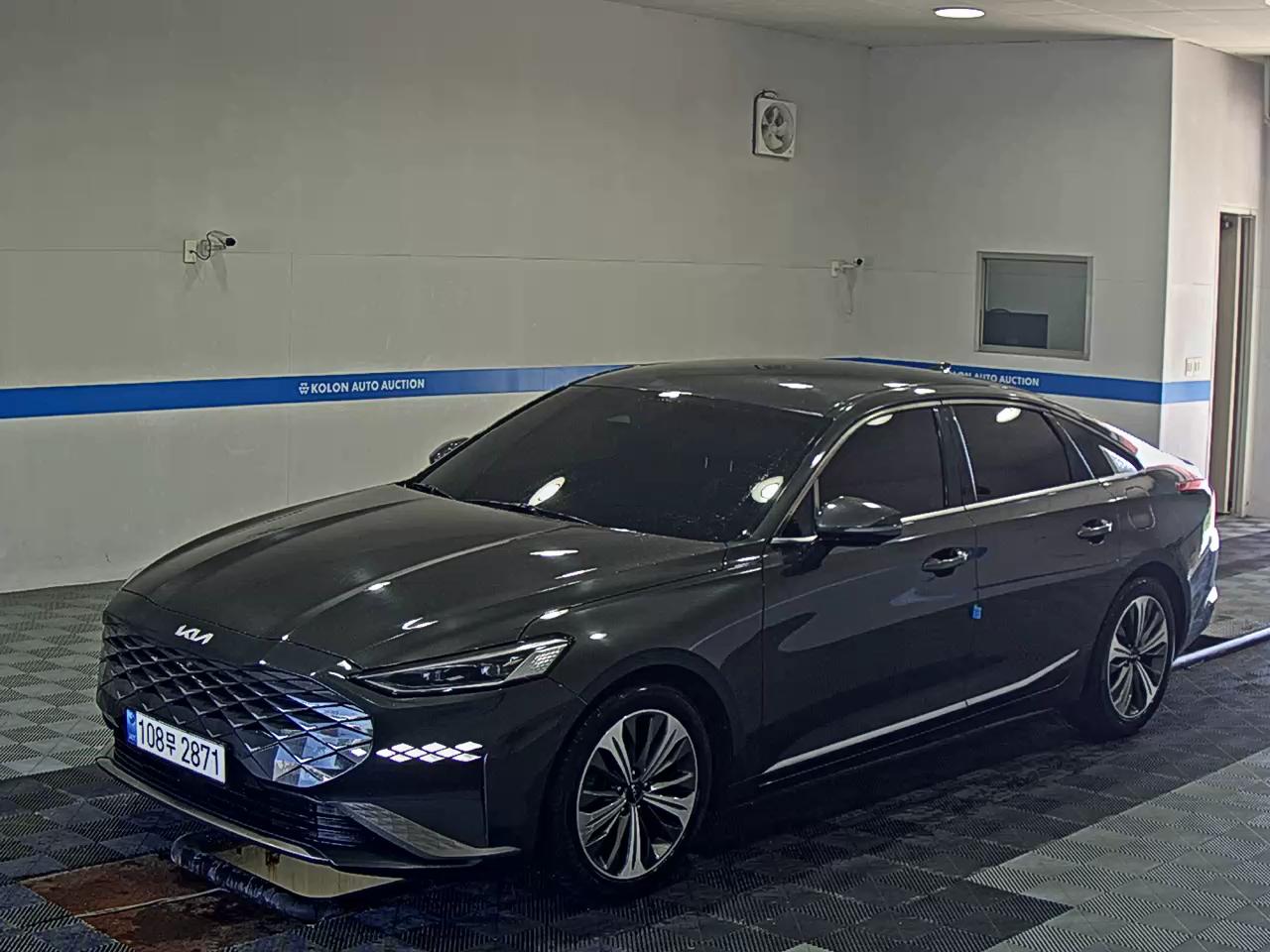 Kia K8