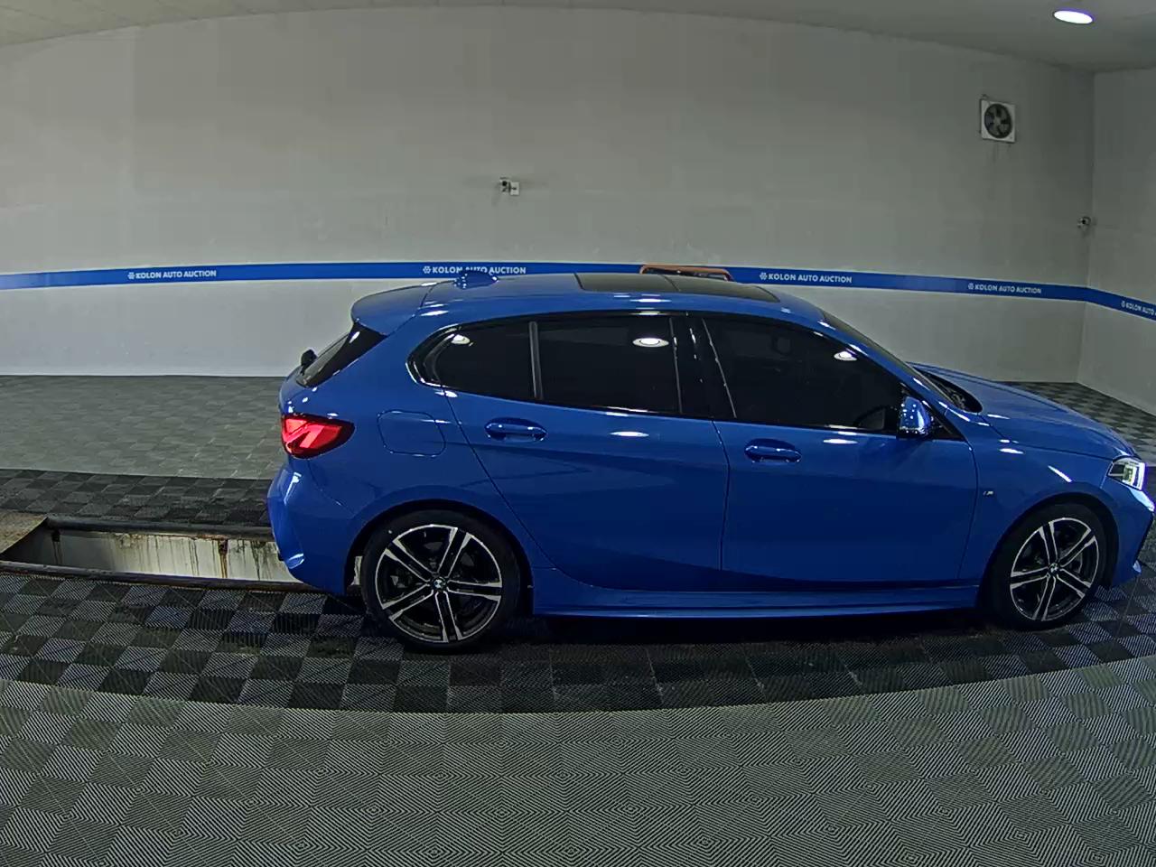 بي إم دبليو 1 Series (3Rd Gen) 120I M Sport 2022 SPORT