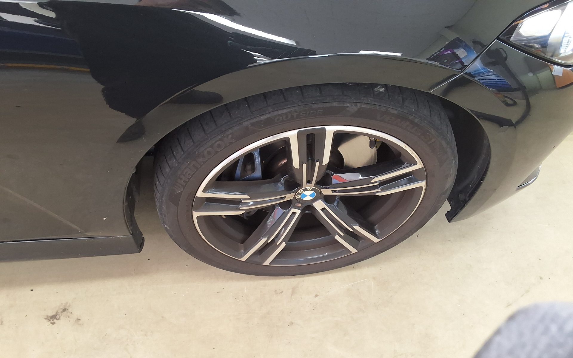 بي إم دبليو 3 Series (7Th Gen) 320I M Sport Pack 2023 SPORT