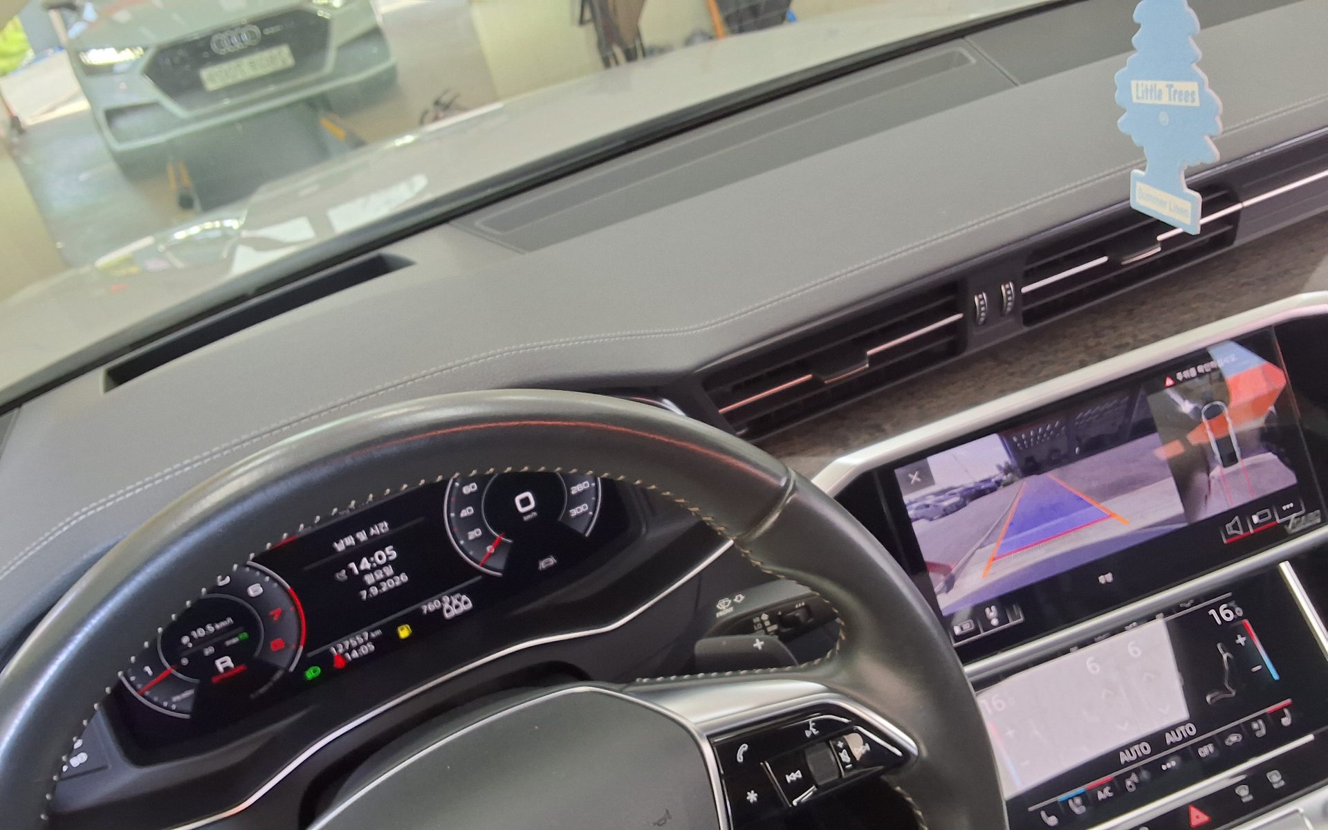 أودي إيه 7 (2Nd Gen) 55 Tfsi كواترو بريميوم 2020 بريميوم