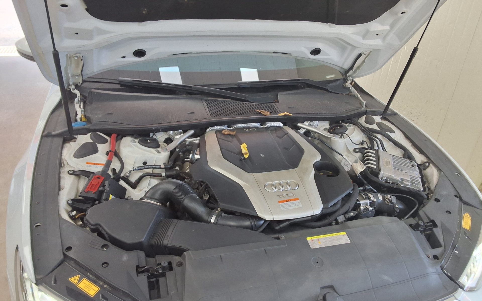 أودي إيه 7 (2Nd Gen) 55 Tfsi كواترو بريميوم 2020 بريميوم