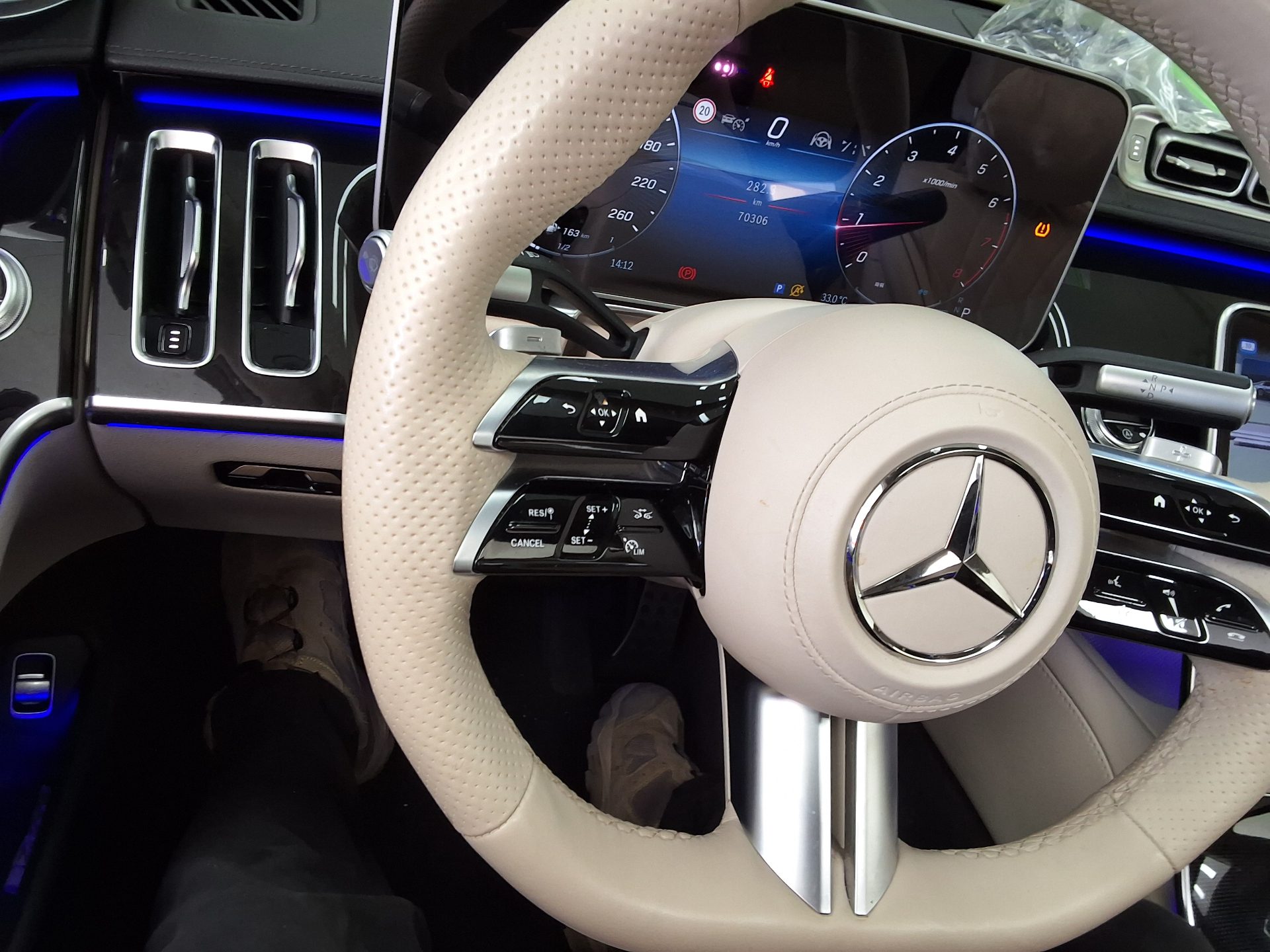 مرسيدس بنز S Class (7Th Gen) S500L فورماتيك 2023 4MATIC