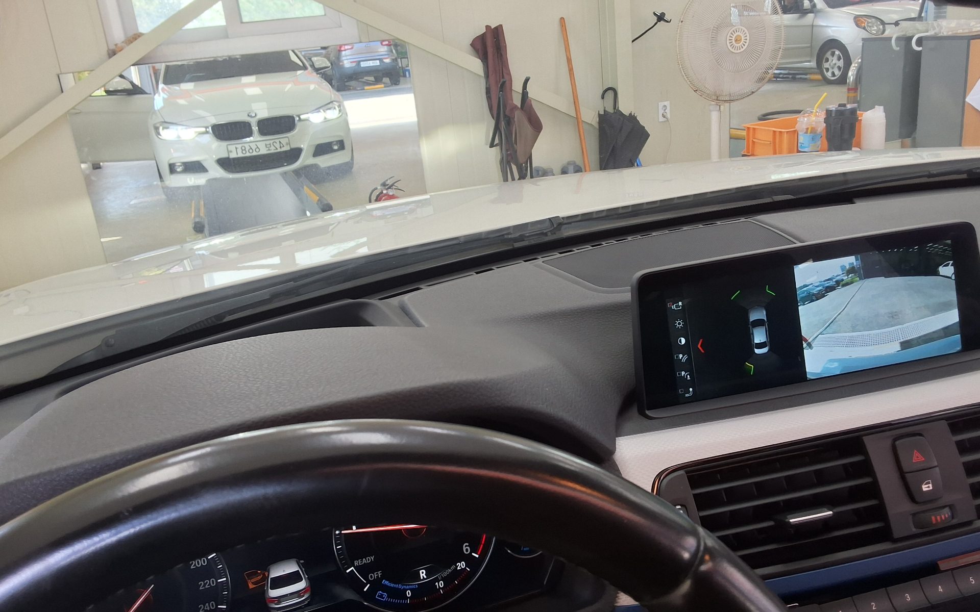 بي إم دبليو 3 Series (6Th Gen) 320D M Sport 2017 SPORT