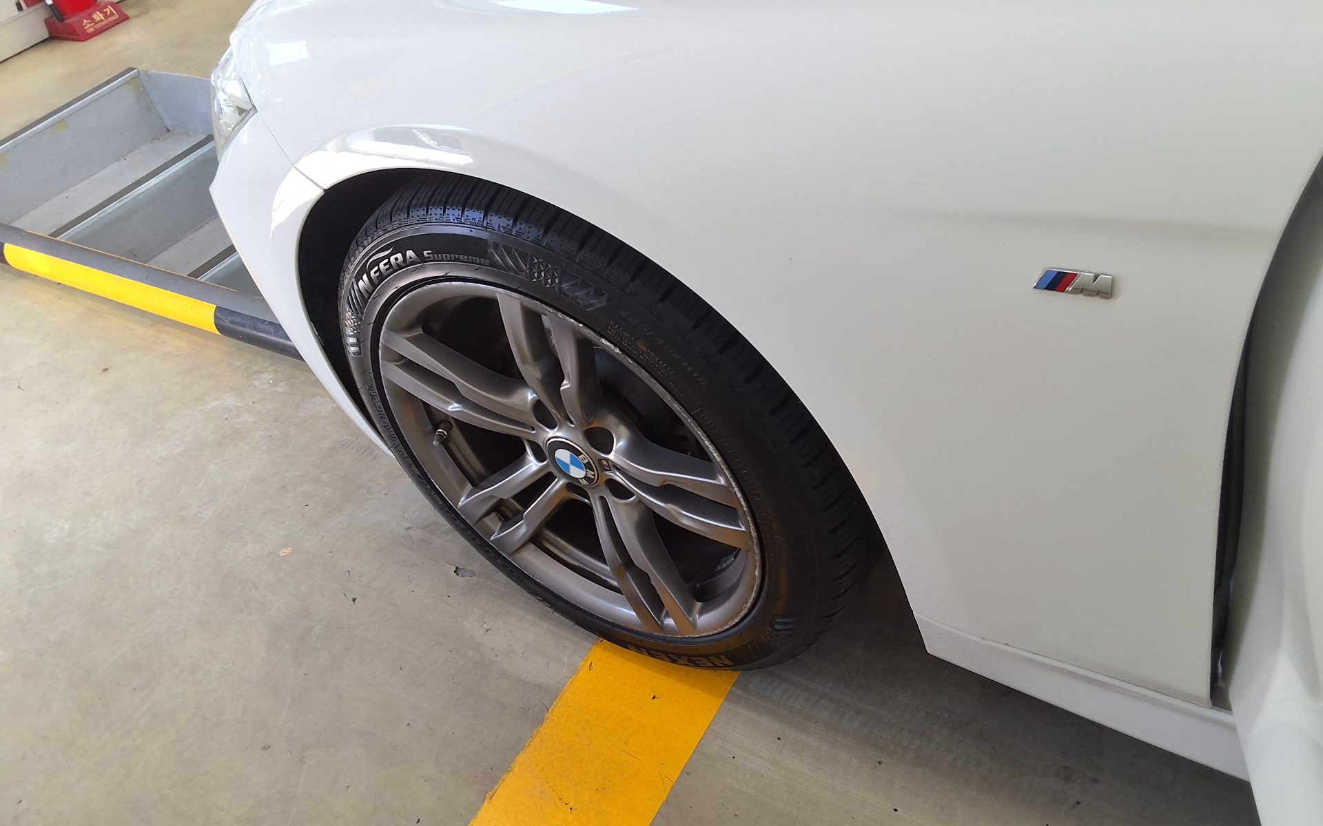بي إم دبليو 3 Series (6Th Gen) 320D M Sport 2017 SPORT