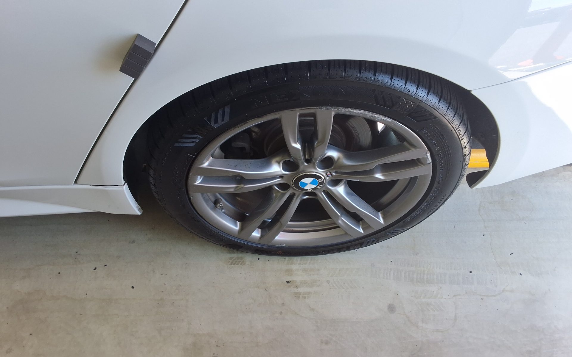 بي إم دبليو 3 Series (6Th Gen) 320D M Sport 2017 SPORT