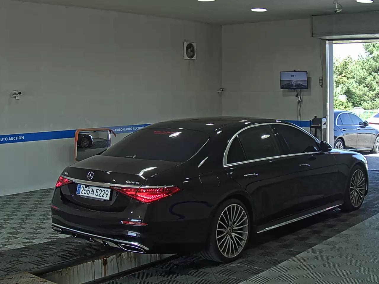 مرسيدس بنز S Class (7Th Gen) S500L فورماتيك 2023 4MATIC
