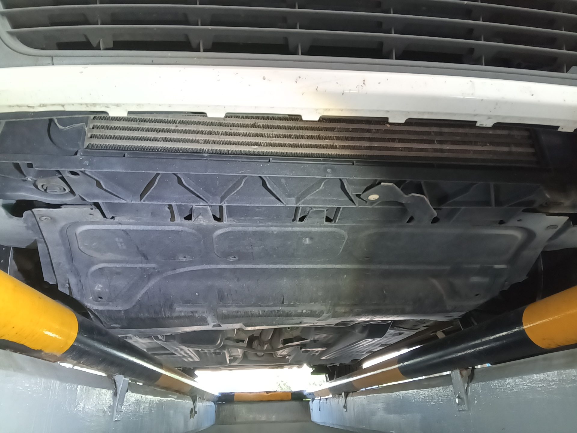 فولكس فاجن الجديد بولو (5Th Gen) 1.6 TDI R Line 2014 LINE