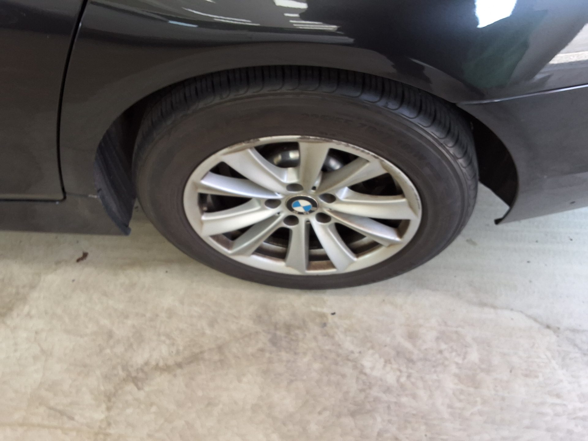 بي إم دبليو 5 Series (6Th Gen) 520D 2010 520d
