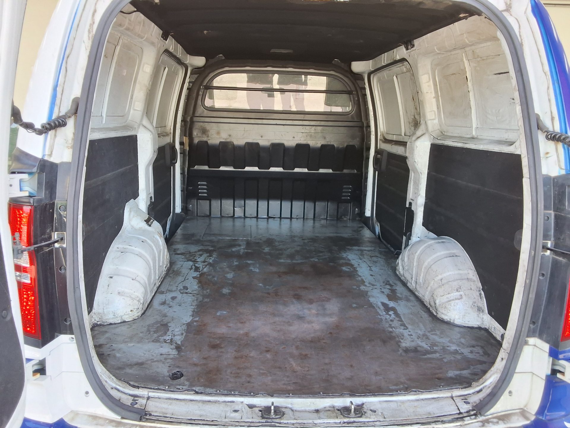 هيونداي الجديد جراند ستاركس 3 Seater ديزل فان سمارت 2019 VAN SMART