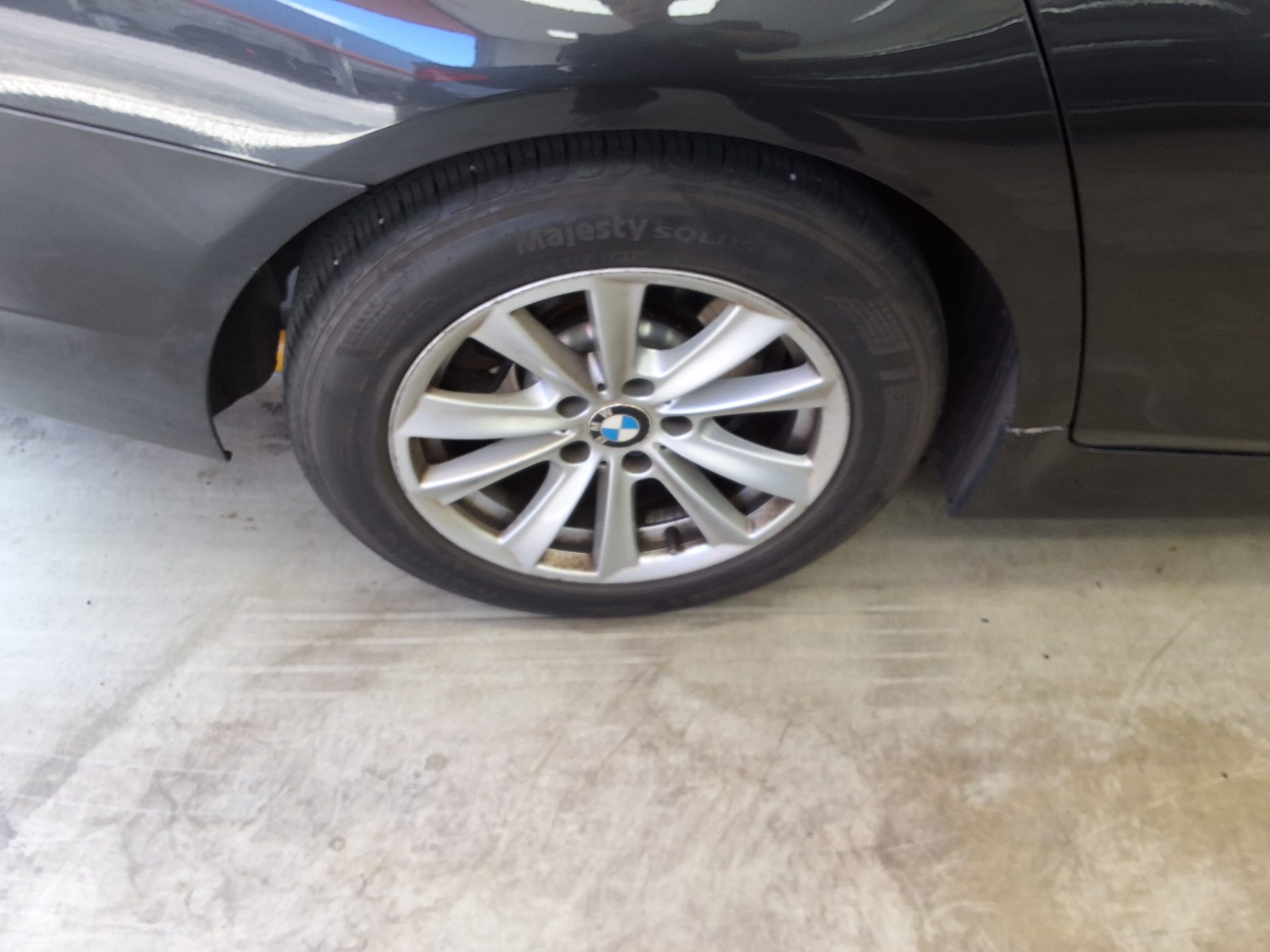 بي إم دبليو 5 Series (6Th Gen) 520D 2010 520d