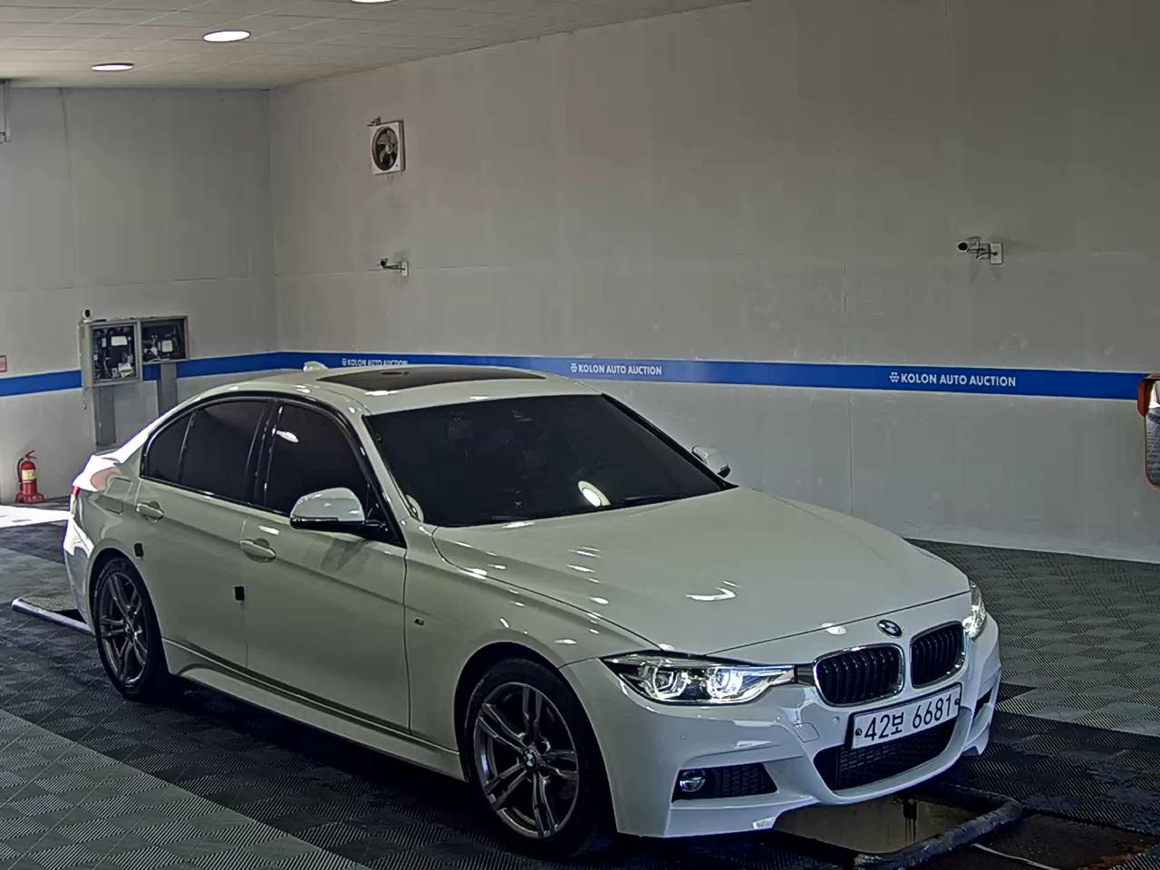 بي إم دبليو 3 Series (6Th Gen) 320D M Sport 2017 SPORT