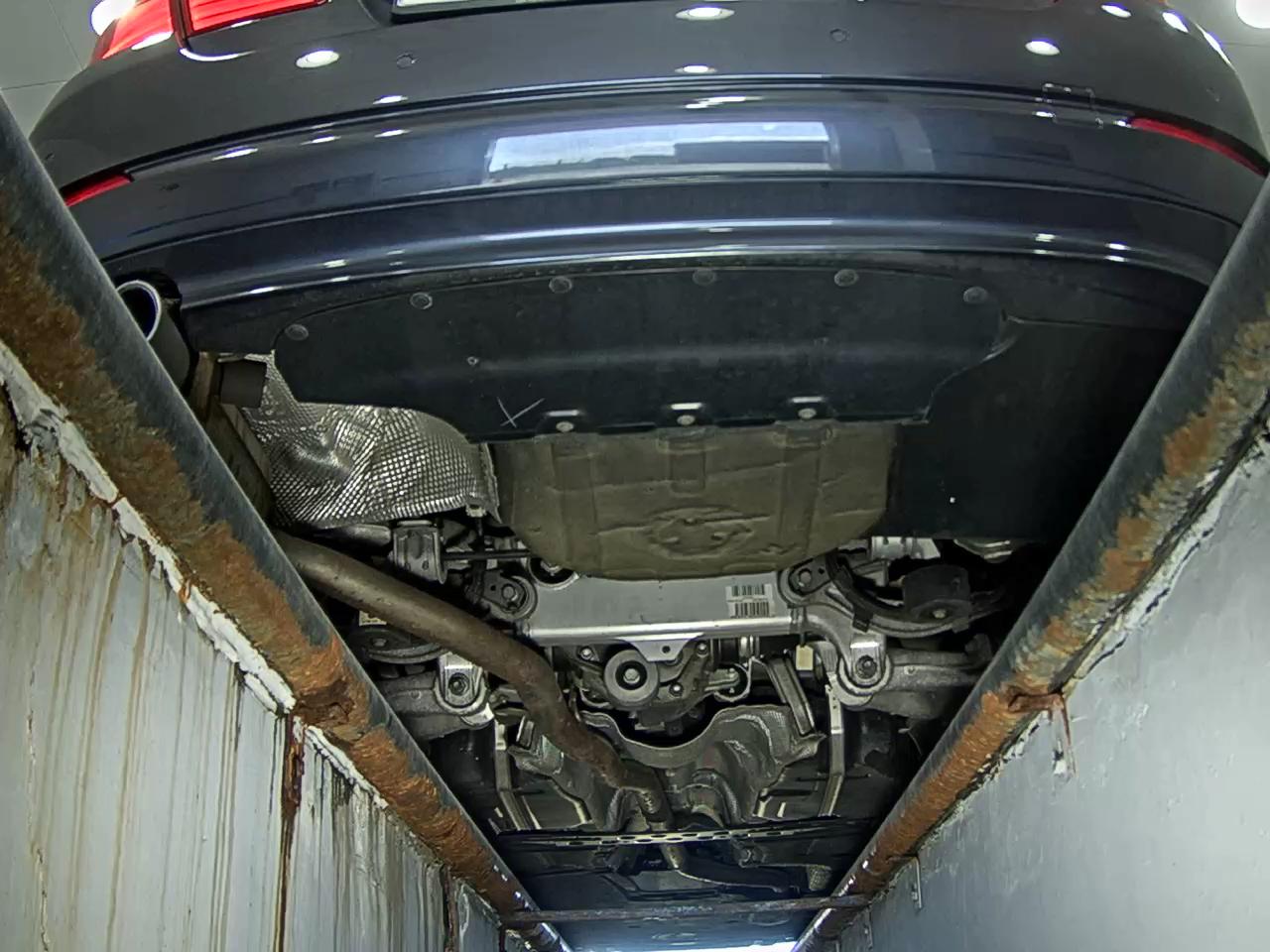 بي إم دبليو 5 Series (6Th Gen) 520D 2010 520d