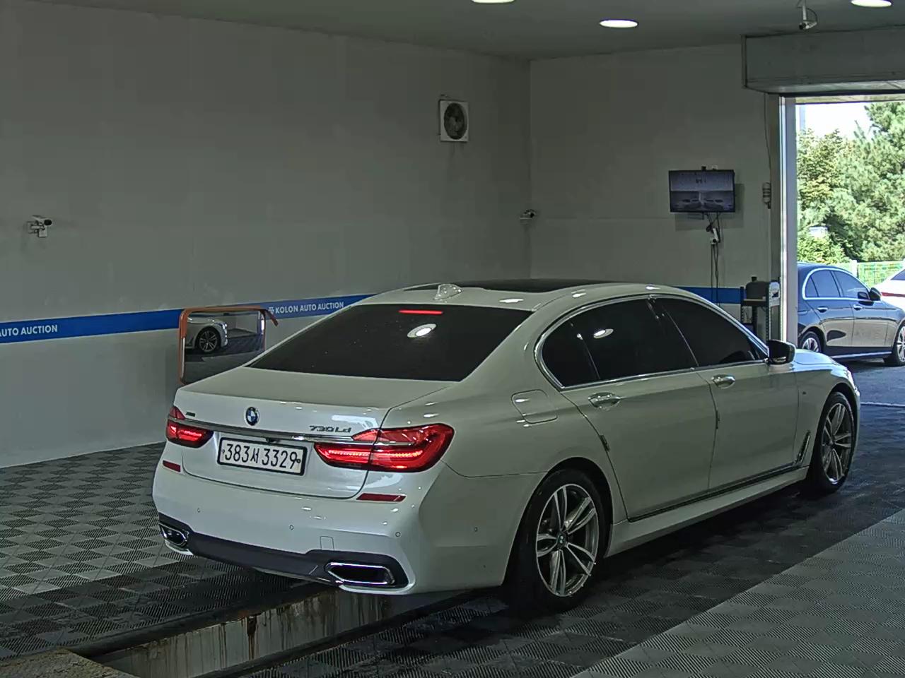 بي إم دبليو 7 Series (6Th Gen) 730Ld إكس درايف M Sport Pack 2018 SPORT
