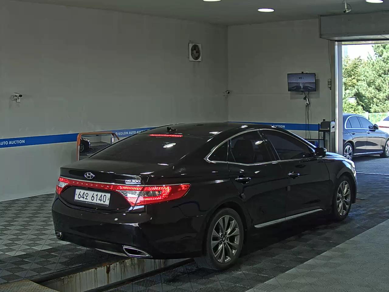 هيونداي جرانديور 2012