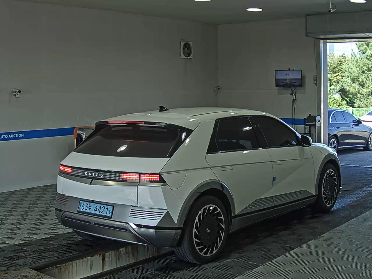 هيونداي أيونيك 2022 EV طويل المدى PRESTIGE
