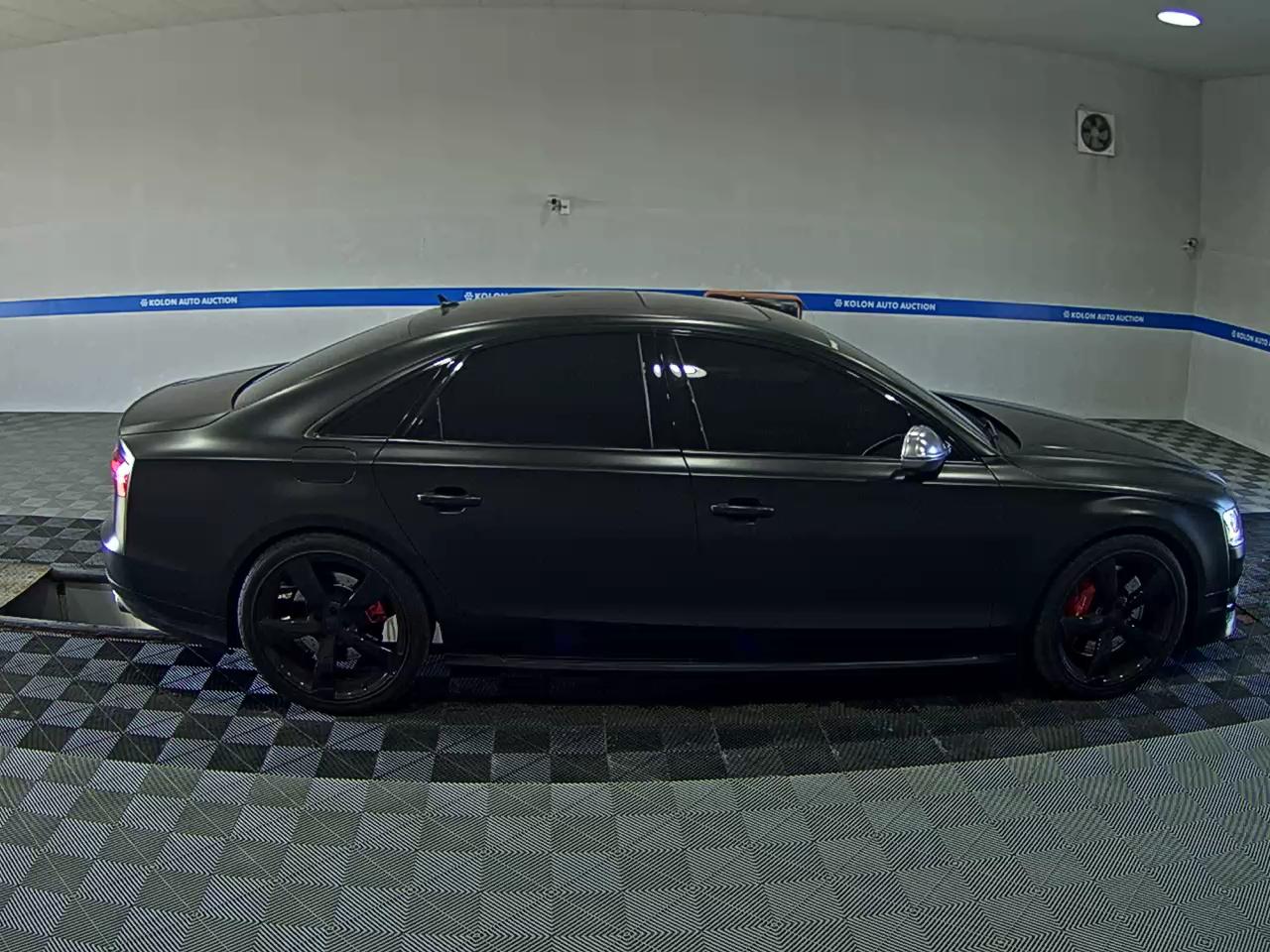 أودي S8 (3Rd Gen) 4.0 Tfsi كواترو 2015