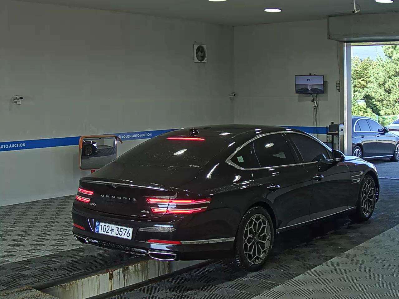 جينيسيس جينيسيس G80 2023 دفع رباعي BASE