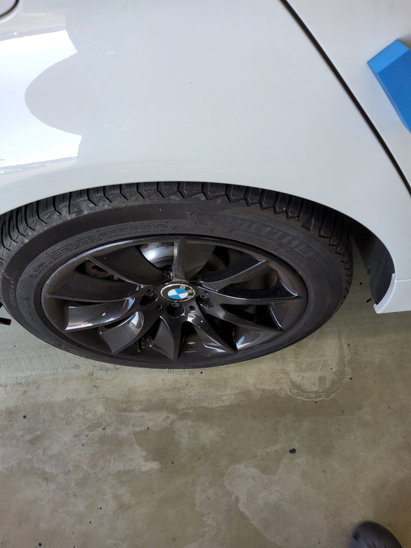 بي إم دبليو 5 Series (6Th Gen) 528I 2012 528i