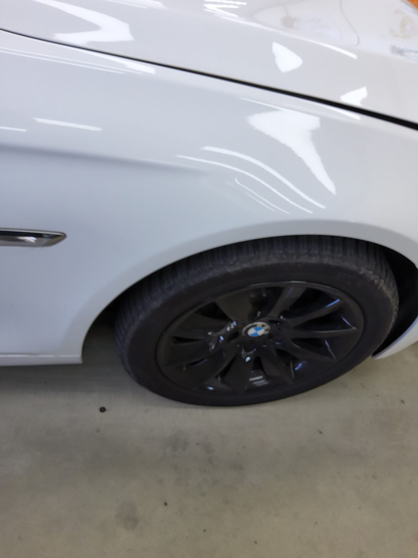 بي إم دبليو 5 Series (6Th Gen) 528I 2012 528i