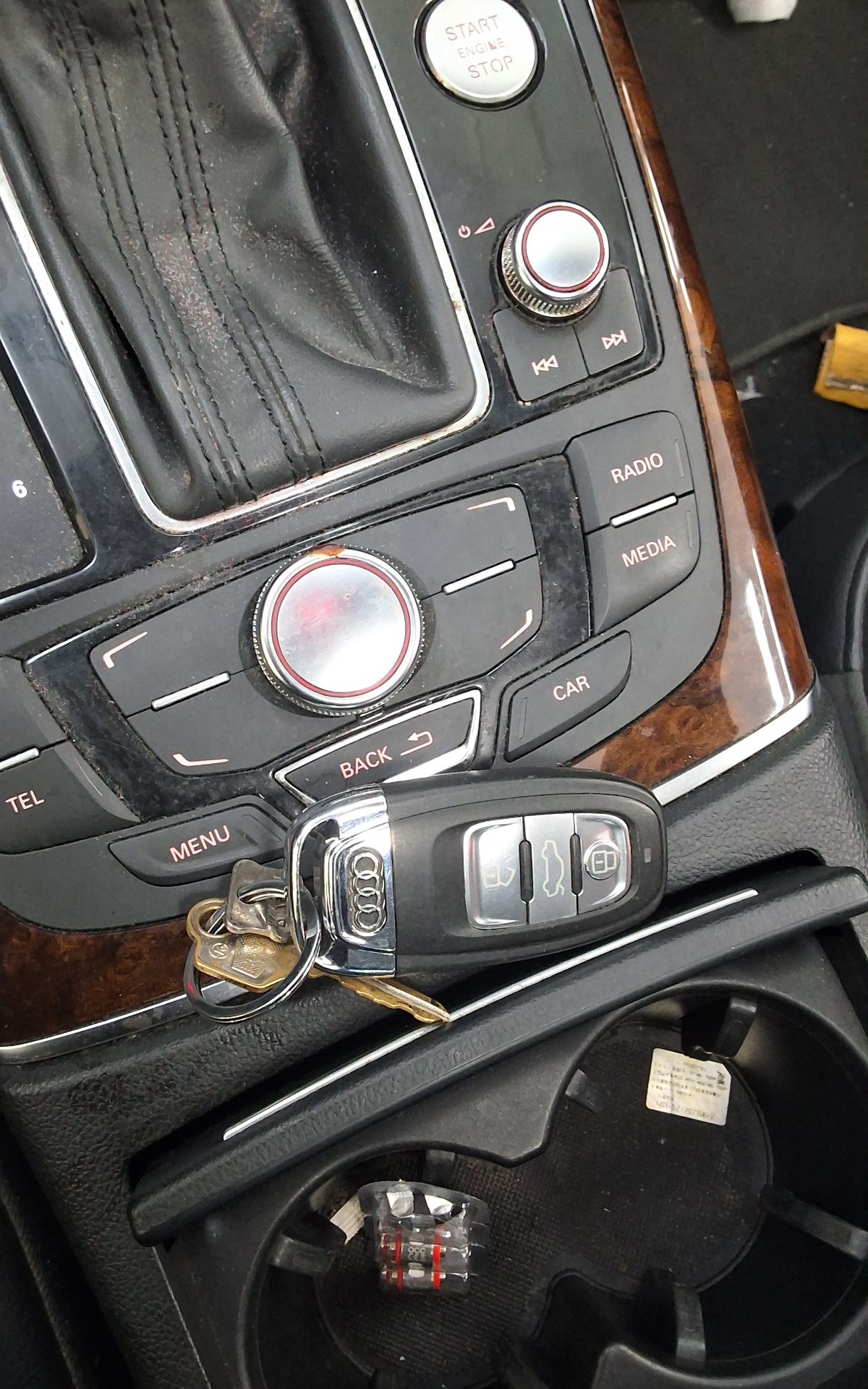 أودي إيه 6 (4Th Gen) 2.0 TDI Dynamic 2013