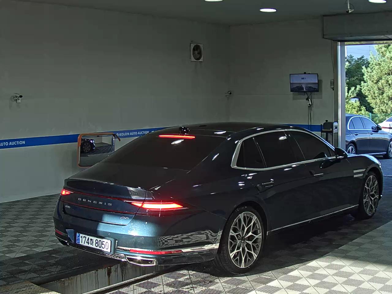 جينيسيس جي 90 2023 TURBO BASE