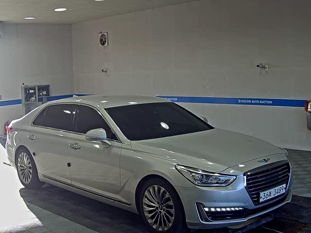 جينيسيس Eq900 3.3 تيربو دفع كلي بريميوم لكجري 2018 TURBO دفع رباعي بريميوم فاخر