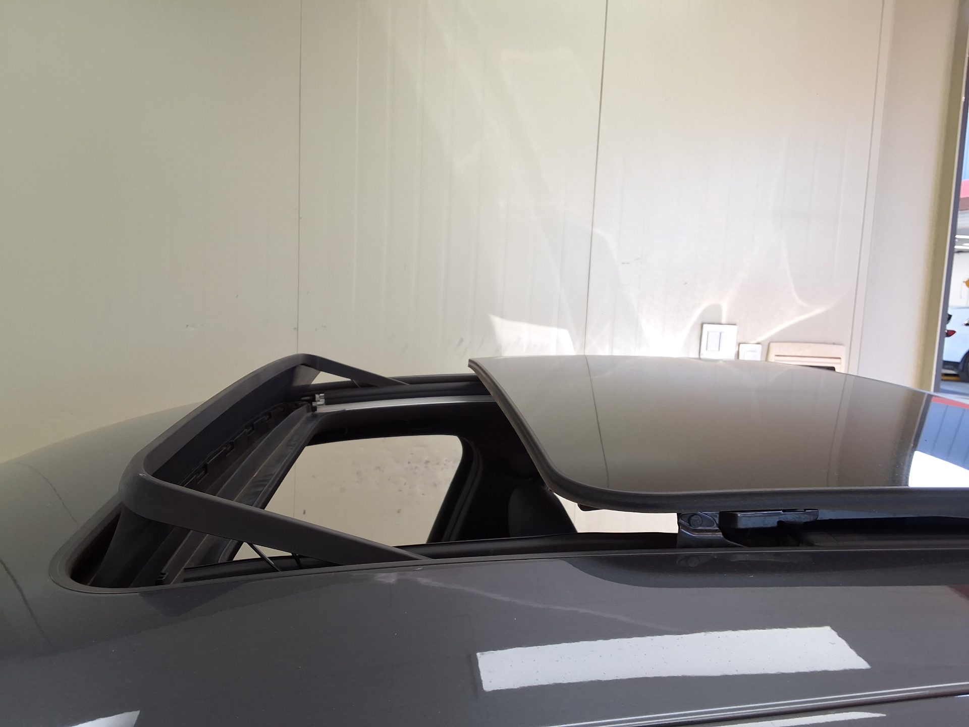 بي إم دبليو X2 20D إكس درايف M Sport Pack 2018 SPORT