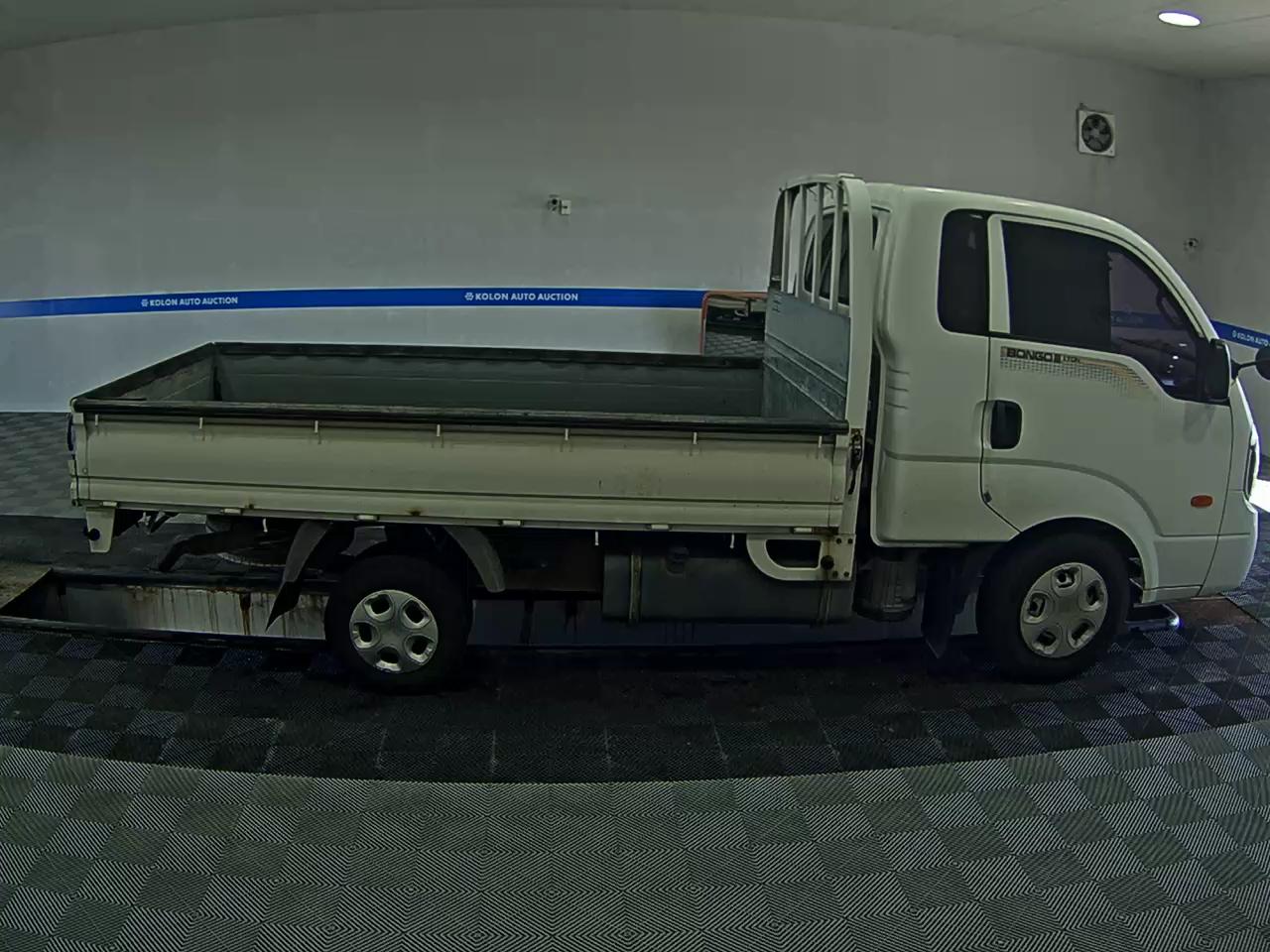 كيا بونجو 3 2015 CRDi طويل المدى