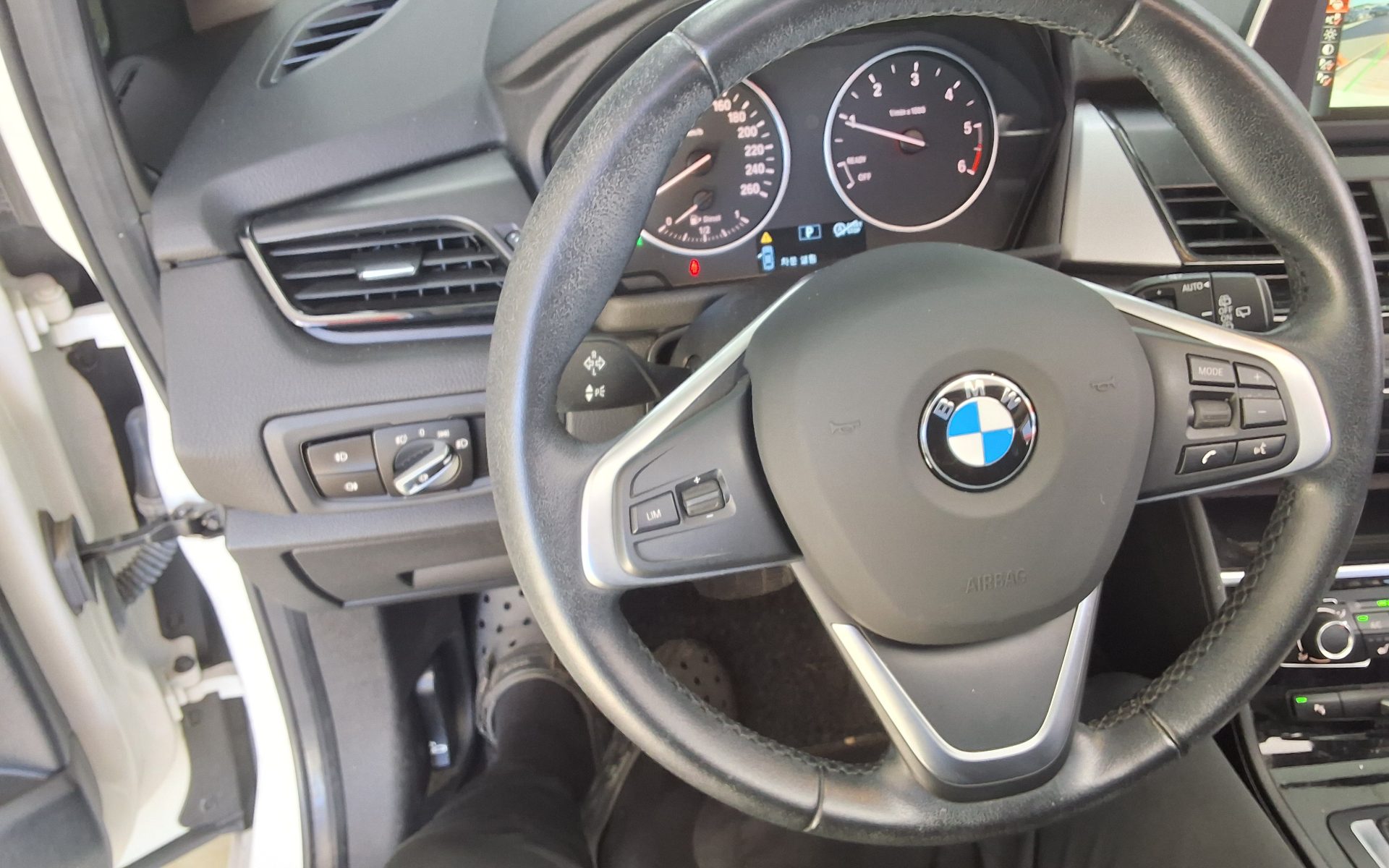 بي إم دبليو 2 Series (1St Gen) Active Tourer Joy 2015
