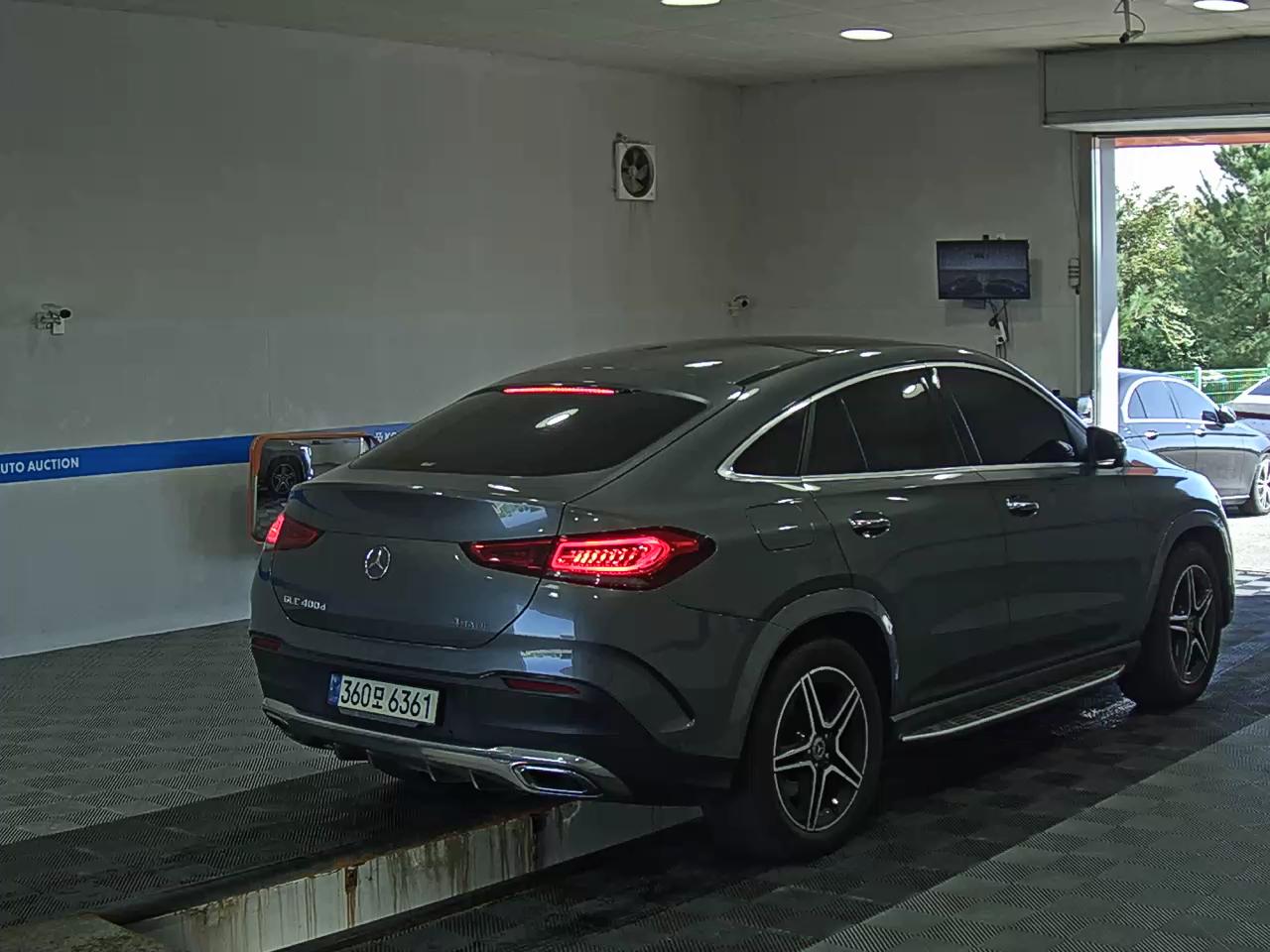 مرسيدس بنز جي إل إي Class (4Th Gen) جي إل إي 400D فورماتيك كوبيه 2021 4MATIC