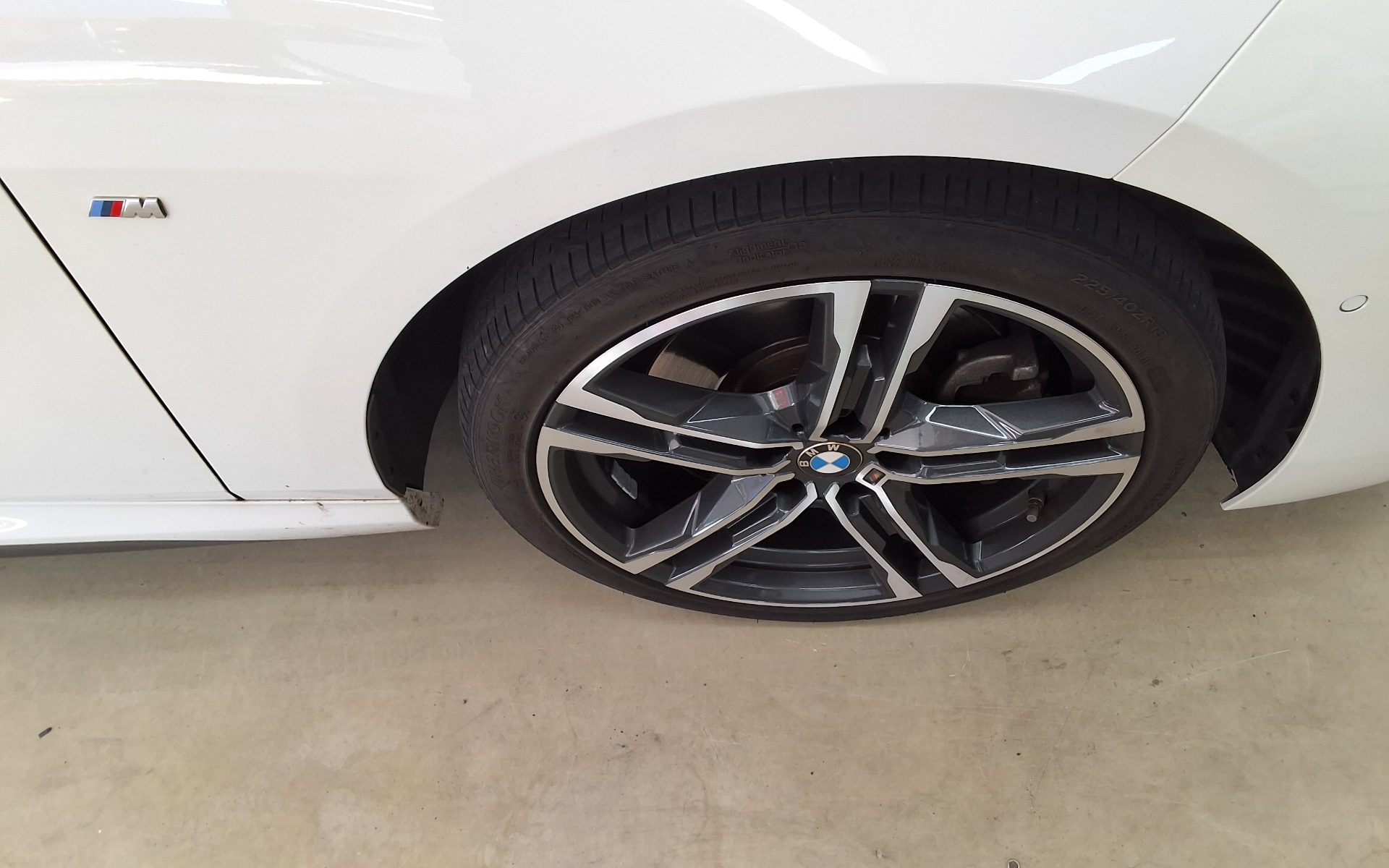 بي إم دبليو 2 Series (2Nd Gen) Gran كوبيه 220I M Sport 2021 SPORT