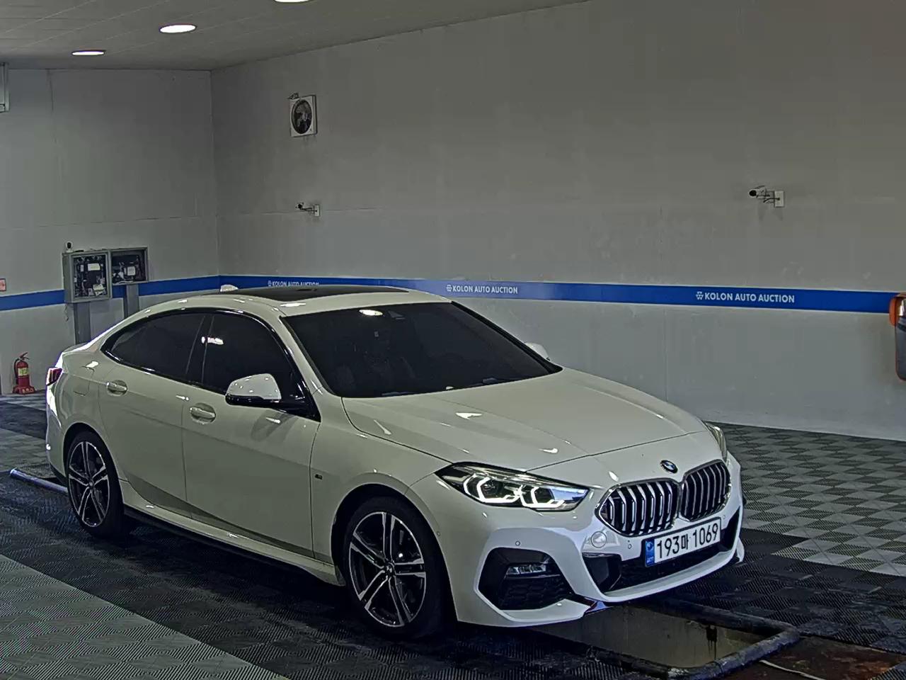 بي إم دبليو 2 Series (2Nd Gen) Gran كوبيه 220I M Sport 2021 SPORT