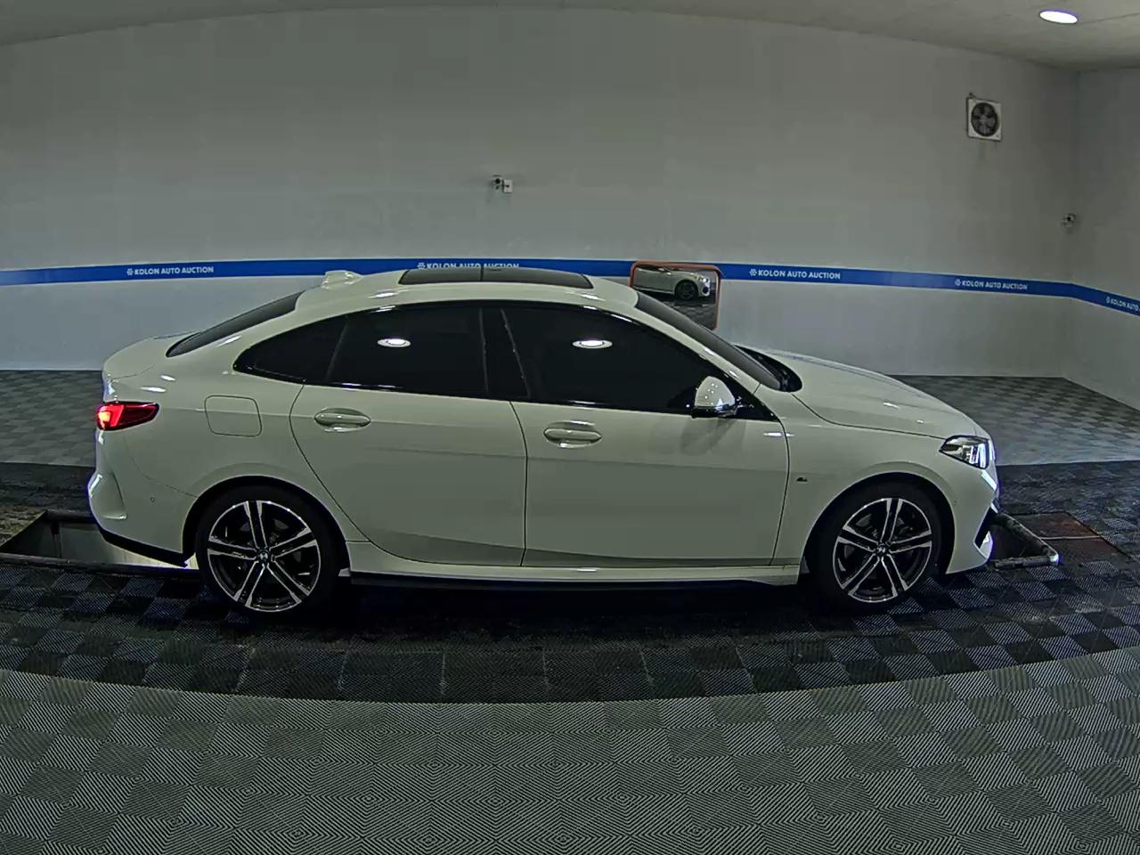 بي إم دبليو 2 Series (2Nd Gen) Gran كوبيه 220I M Sport 2021 SPORT
