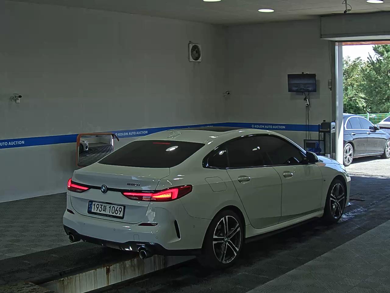 بي إم دبليو 2 Series (2Nd Gen) Gran كوبيه 220I M Sport 2021 SPORT